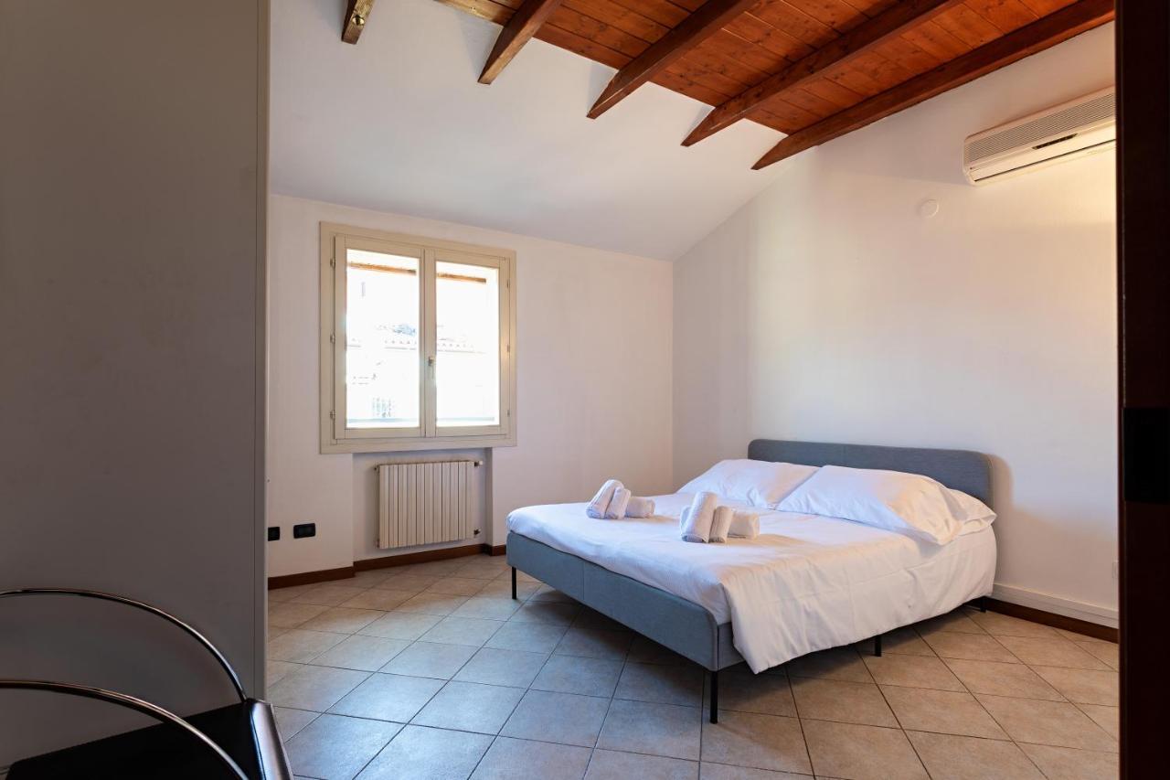 Bologna'S Way Sguardo Sui Tetti Apartment Luaran gambar